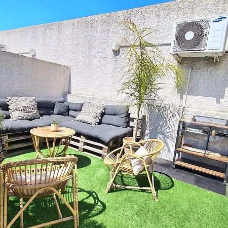 Appartcosy Emplacement Ideal Avec Terrasse & Parking Prive Nimes Exterior photo