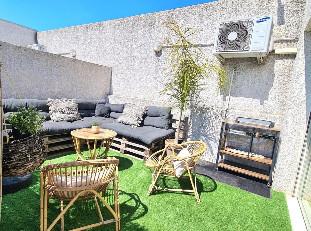 Appartcosy Emplacement Ideal Avec Terrasse & Parking Prive Nimes Exterior photo